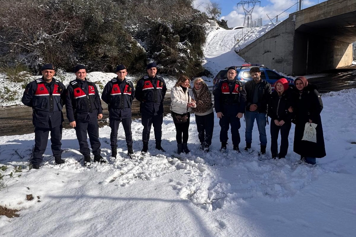 Yılın ilk kurtarma operasyonu Bursa Jandarma'dan... 