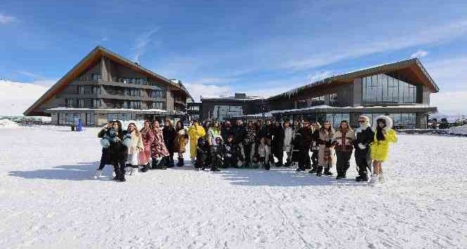 -17 derecede kürk defilesi