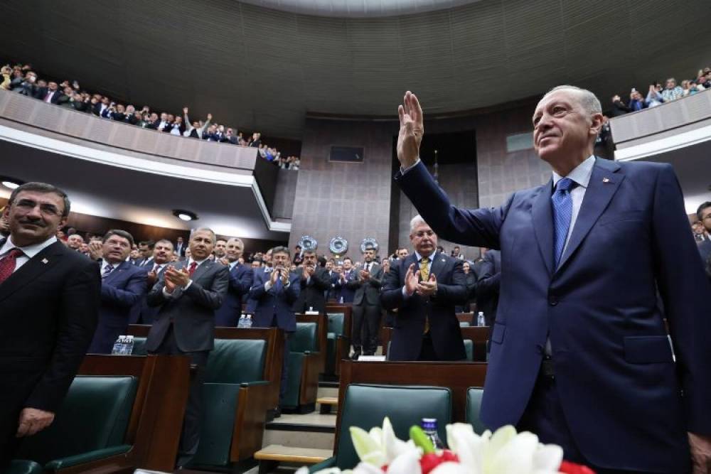 Cumhurbaşkanı Erdoğan'dan 28. dönemin ilk grubunda 'Anayasa' çağrısı