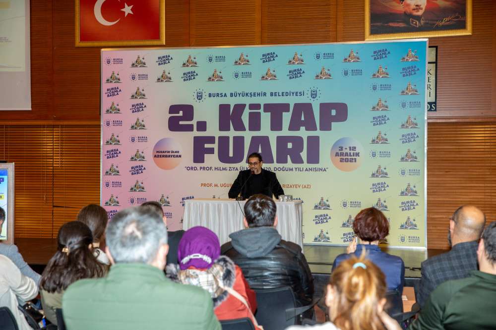 350 bin okur kitapla buluştu