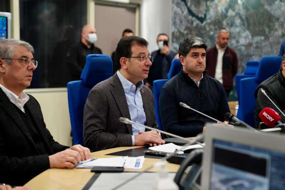 BAŞKAN İMAMOĞLU’NDAN KAR TEŞEKKÜRÜ