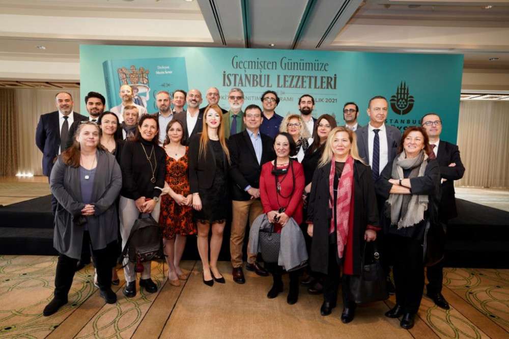 İBB, İSTANBUL’UN ‘LEZZET TARİHİNİ’ KİTAPLAŞTIRDI