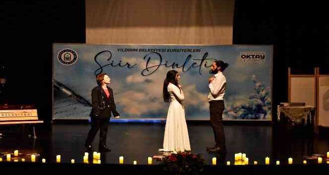 Yıldırım'da kursiyerlerden şiir dinletisi